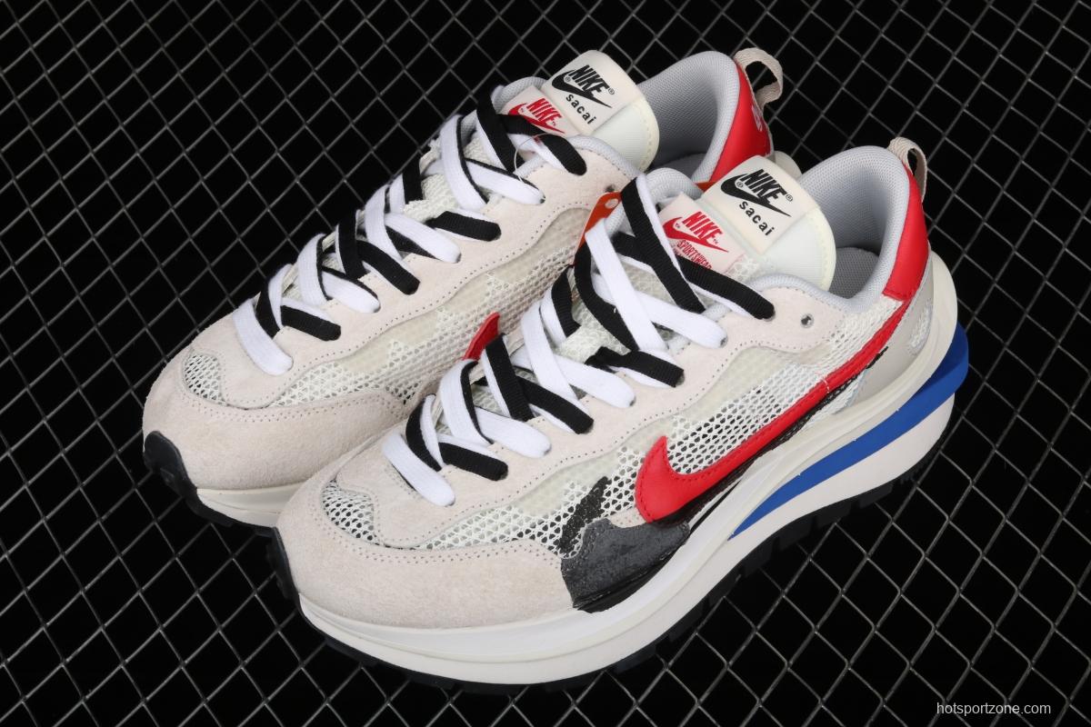 Sacai x NIKE VaporWaffle 3.0marathon deconstruction design avant-garde deformable three-layer bottom leisure jogging shoes CV1363-101