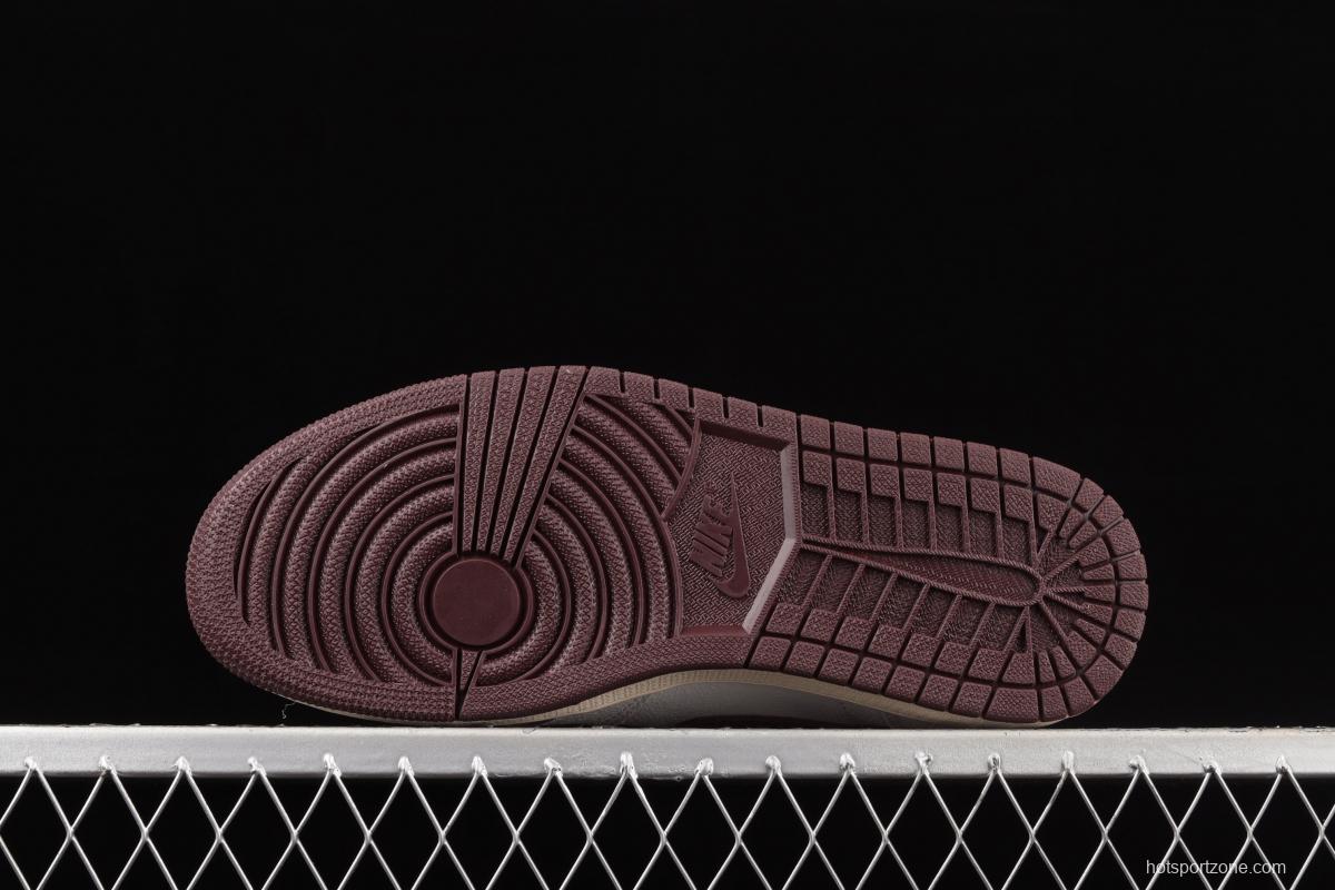 A Ma Maniere x Air Jordan 1 High OG co-branded snakeskin high top basketball shoes DO7097-100