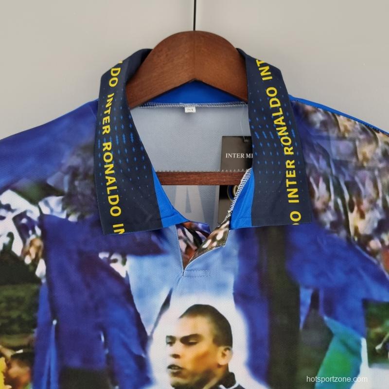 Retro Inter Milan 97/98 Ronaldo Shirt