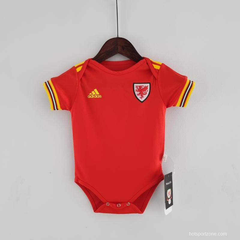 2022 Wales Home Baby KM#0024 9-12 Soccer Jersey