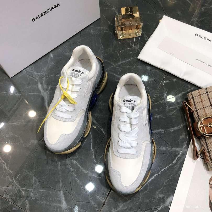 Men/Women Balenciaga Triple S Sneaker Grey