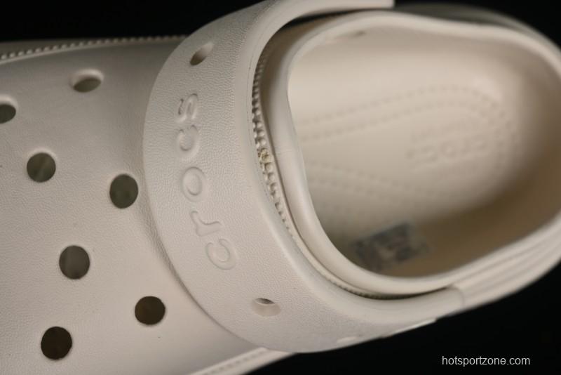 Crocs Classic Clog Snow House Retro Beach Clogs with Adjustable Heel Strap - B.D4