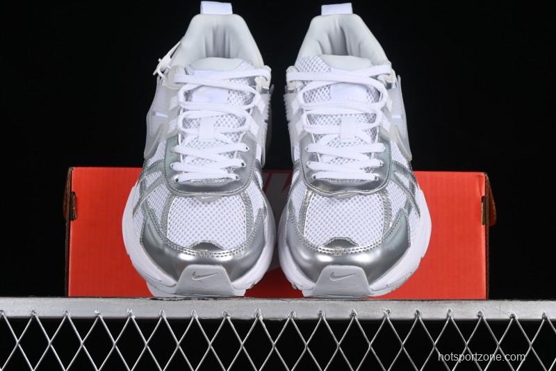 Nike Runtekk V2K Retro Low-Top Running Shoes with Cushlon Midsole and Distressed Effect - FD0736-104