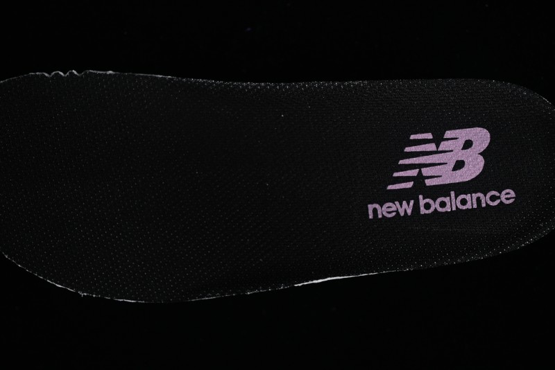 New Balance CRV CAP V2 Casual Sneakers with Flat Silhouette and Mesh Upper - SD3205BY2