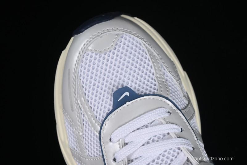 Nike Runtekk V2K Retro Low-Top Running Shoes with Cushlon Midsole - FD0736-102