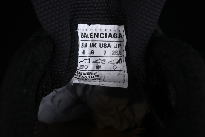 Balenciaga Phantom Sneaker - W3XL11000