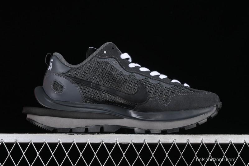 Nike Sacai VaporWaffle 3.0 Fashion-Forward Casual Sneakers - CV1363-105