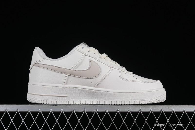 Nike Vlone x Air Force 1 '07 Low Casual Sneakers in Apricot - AA5360-009