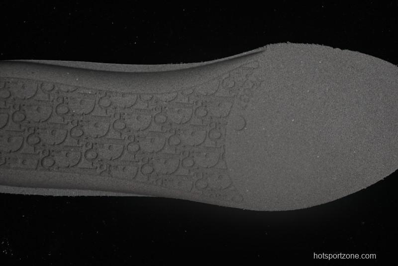 Dior B30 Sneakers with Reflective CD30 Logo and Lightweight Rubber Sole - CD30