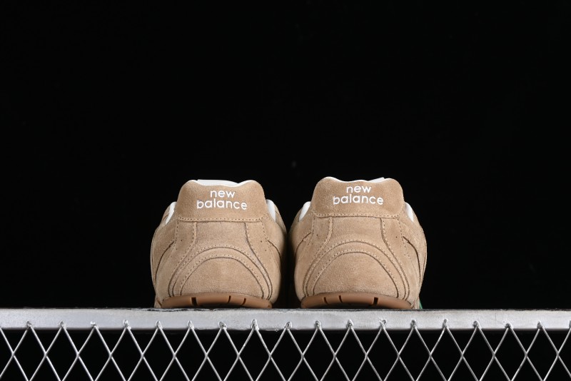 Miu Miu x New Balance 530 Low-Top Retro Running Sneakers with Deconstructed Design - 38165