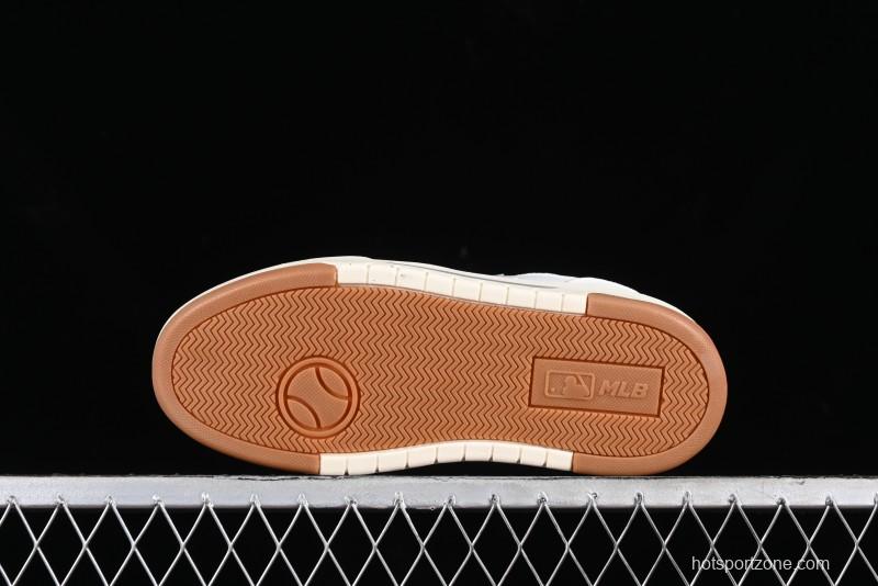 New York Yankees MLB Chunky Runner Basic Lace-Up Lightweight Casual Sneakers - 3ASXCBS4N50IVS