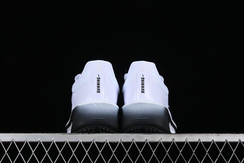 Nike Zoom Fly 6 Running Shoes with Flyknit and React Technology - FN8454-101