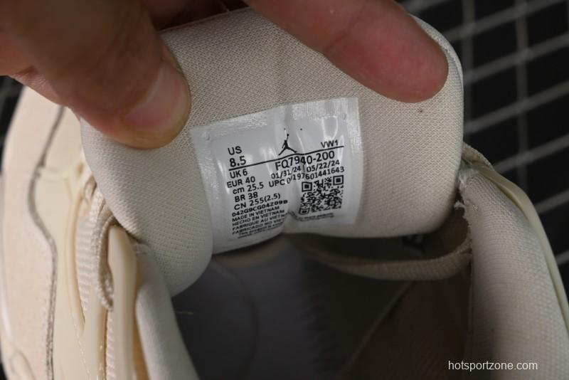 Nike Air Jordan 4 Remastered Retro Sneakers in White Grey - FQ7940-200