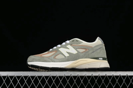 New Balance 990 Series Premium Made in USA Retro Running Shoes - M990GT4