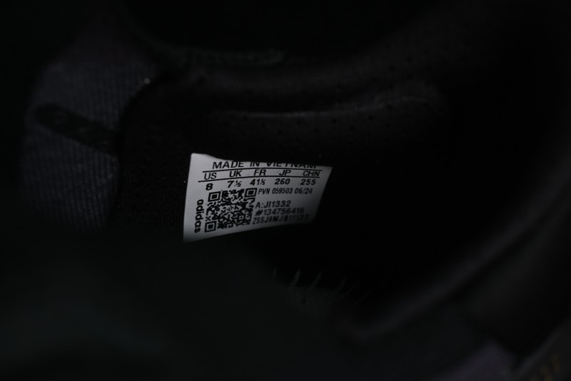 Adidas Ultraboost 5X JI1332 Running Shoes with Boost Cushioning - JI1332