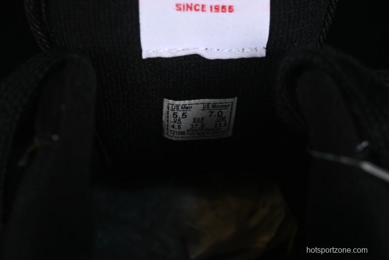 Vans Knu Skool Low Top Retro Casual Vulcanized Slip-On Shoes in Black - VN000CRPBMA