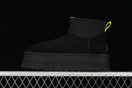 UGG Dakota 5CM Classic Wool Snow Boots with TREADLITE Outsole - 1168170