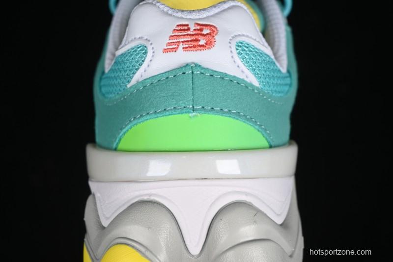 New Balance 9060 Series Hook and Loop Kids Shoes - PV9060DBT