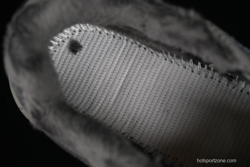 New Balance 2002R Series Hook & Loop Kids Shoes with Fleece Lining - PV2002RA