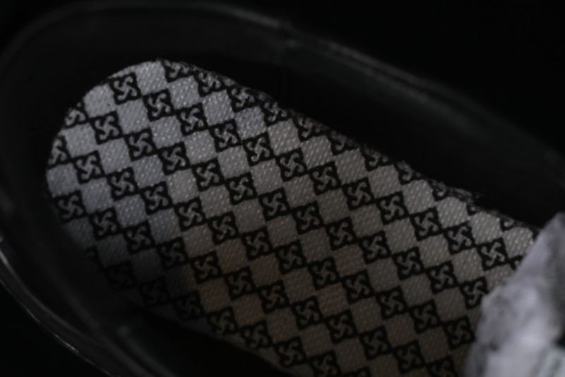 ECCO BIOM Series Cushioned Breathable Walking Running Shoes for Travel and Urban Sports - 63079601001