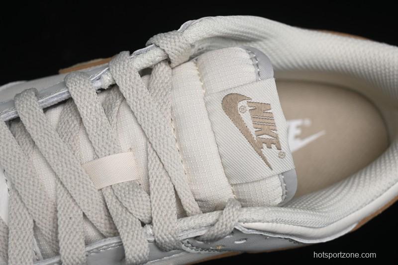 Nike Dunk Low SB Casual Sneakers in Phantom/Khaki - FJ4188-001