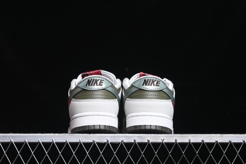 Nike Dunk Low "Year of the Snake" Lunar New Year Limited Edition Low-Top Casual Sneakers - HV5980-231