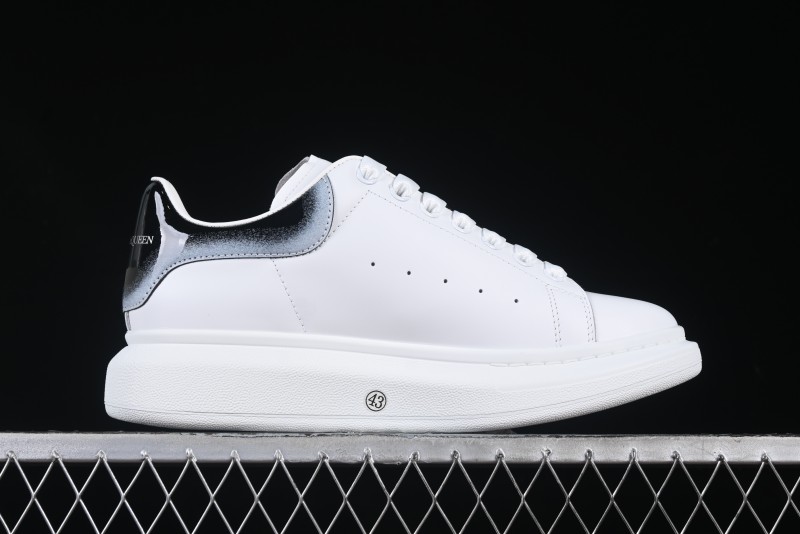 Alexander McQueen Oversized Sneakers with Gradient Black Detailing - D.E5