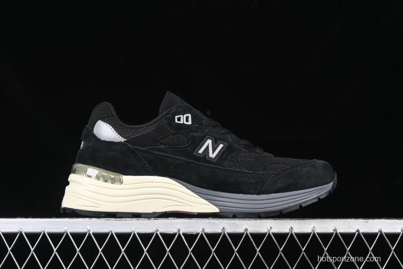 New Balance Made In USA 992 Classic Retro Running Shoes with Superior Cushioning - M992BL