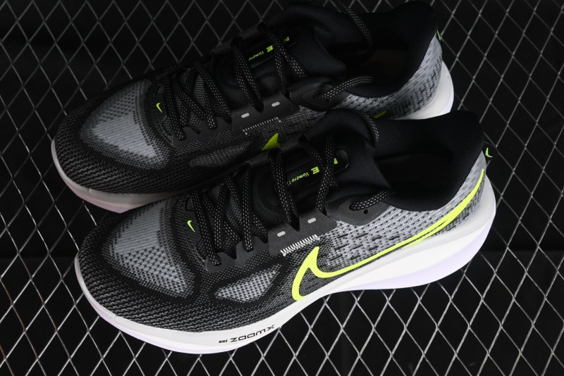 Nike Air Zoom Vomero 17 Lunar Retro Running Shoes with Full-Sole Zoom Air Cushion - FB1309-001