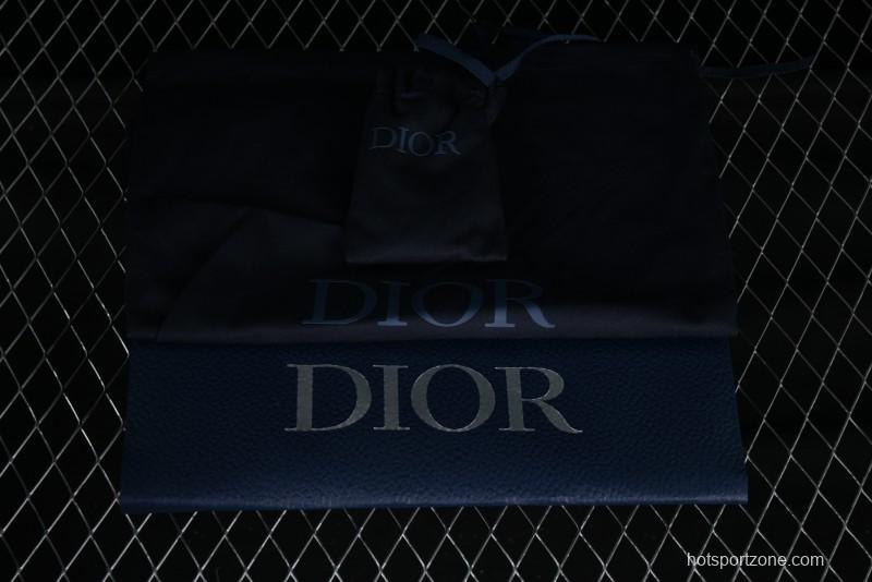 Dior B30 Sneakers with Reflective CD30 Logo and Lightweight Rubber Sole - CD30