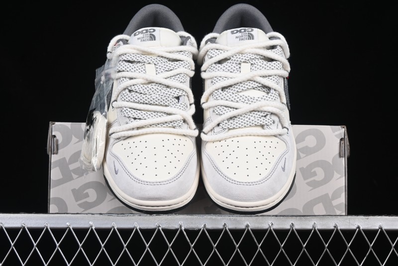 Nike SB Dunk Low The North Face x Supreme Collaboration Light Gray Hook Anniversary Custom Low-Top Casual Skate Shoes - YX5066-230