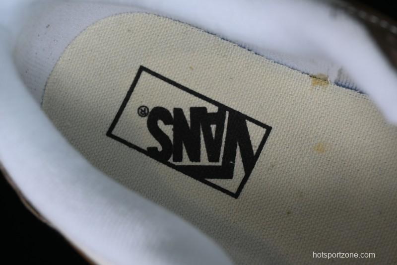 Vans Classics Knu Skool Coffee White Brown Slip-On Shoes - VN0009SAK330