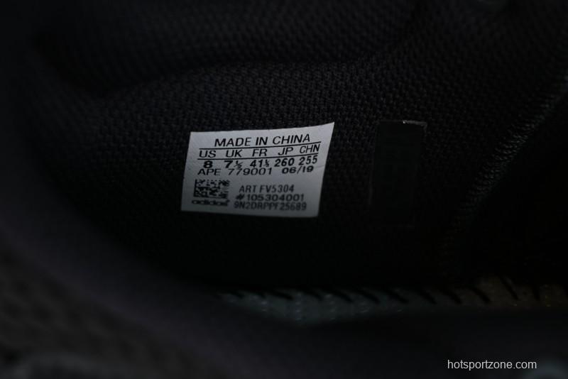 Adidas Yeezy Boost 700 V2 Utility Black Running Shoes with 3M Reflective Details - FV5304