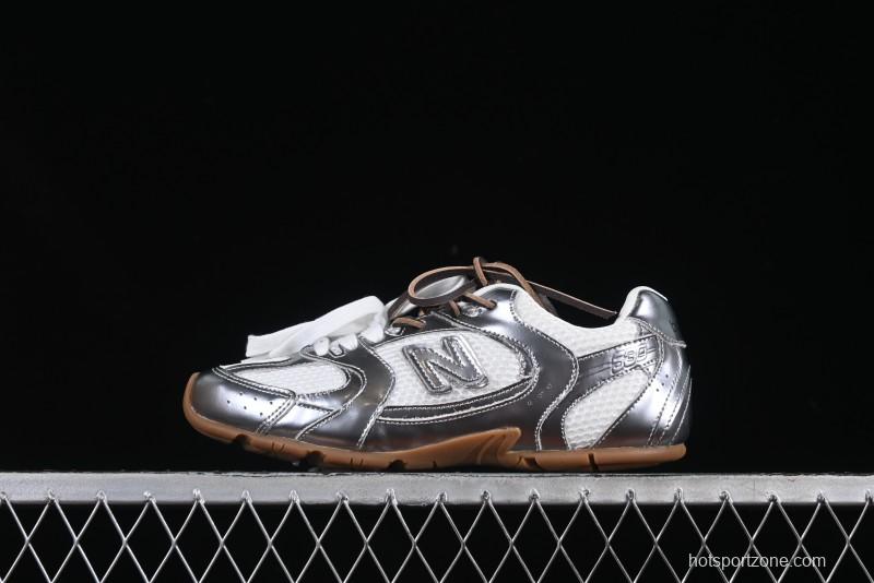 New Balance 530 Metallic Silver Sneakers – Stylish & Sporty Design