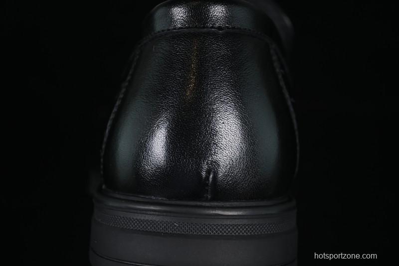 ECCO London Collection Slip-On Business Men's Leather Shoes with Wide Toe Box and Cushioned Sole - 61160801001