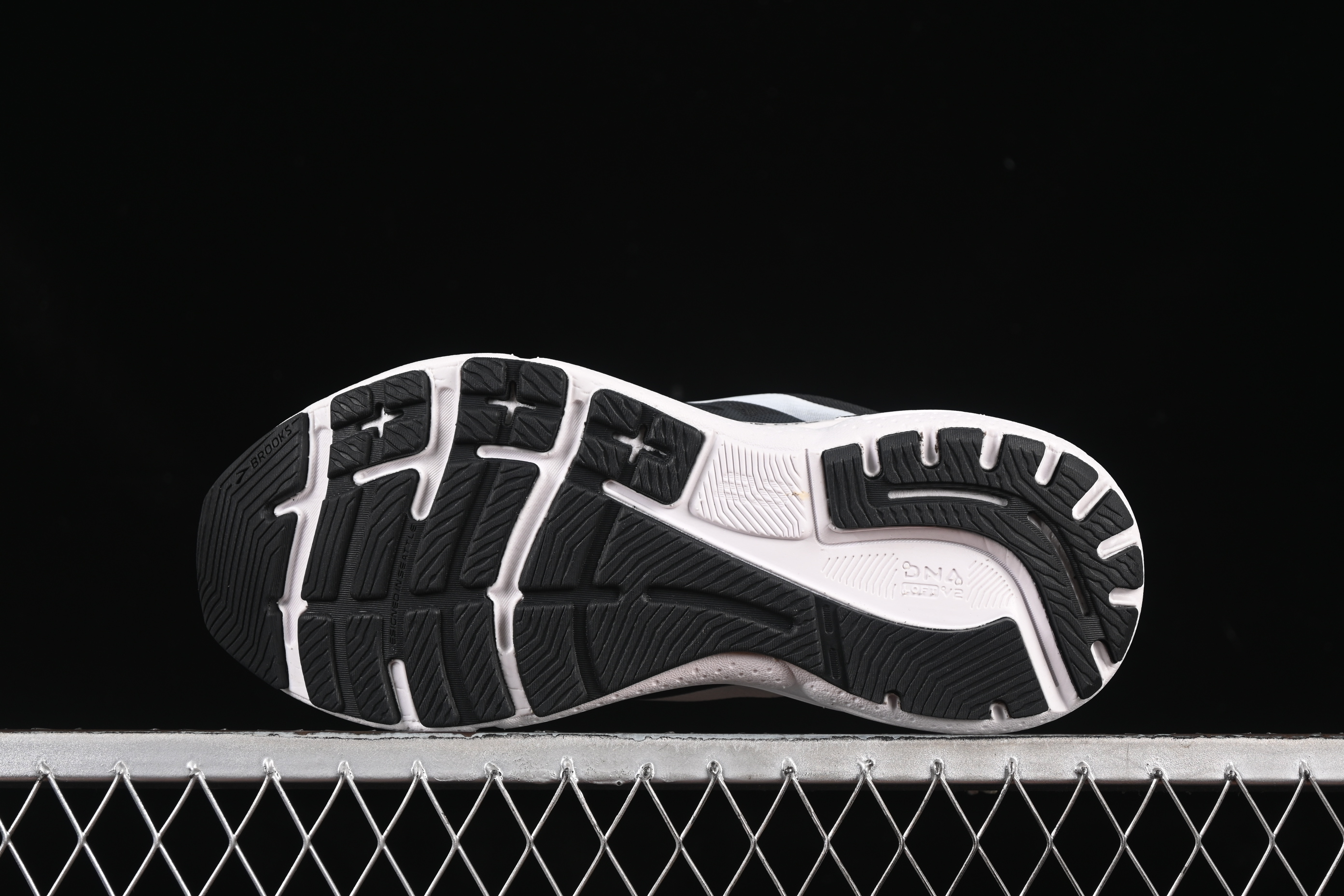 Brooks Adrenaline GTS 23 Running Shoes with Enhanced Support and Breathable Mesh - 1203811B004