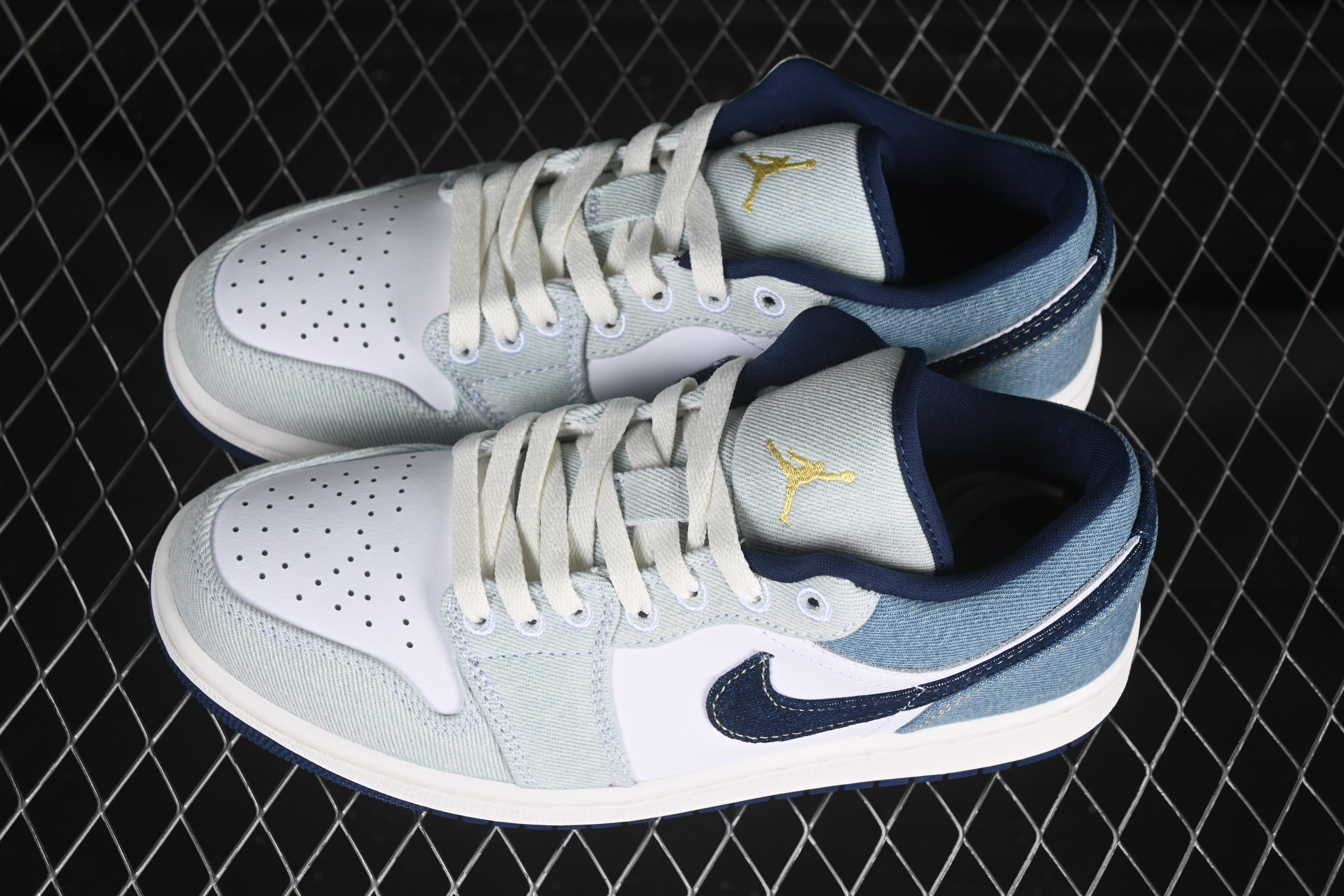 Nike Air Jordan 1 Low "Canadian Tuxedo" Basketball Shoes - IH0648-141