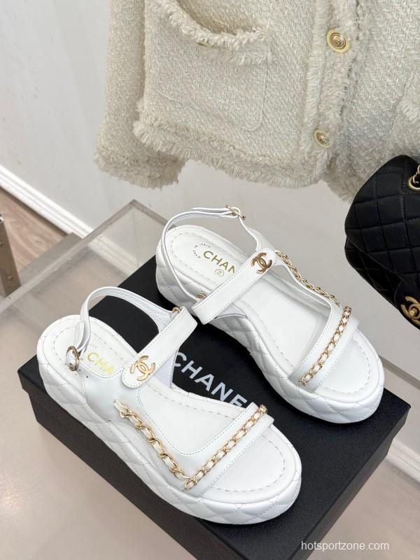 2025 Women Chanel White Leather Sandals Chain Decoration KFY00270