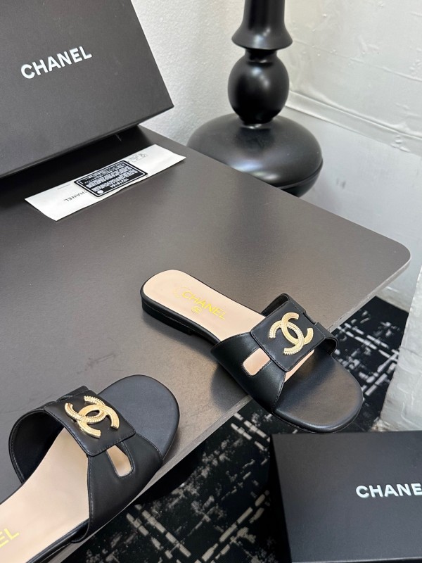 2025 Slippers Chanel Black Lambskin Slippers