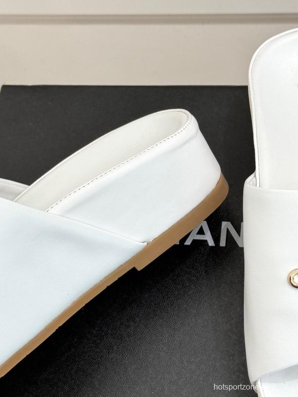 2025 Slippers Chanel White Leather Slippers KFY00250