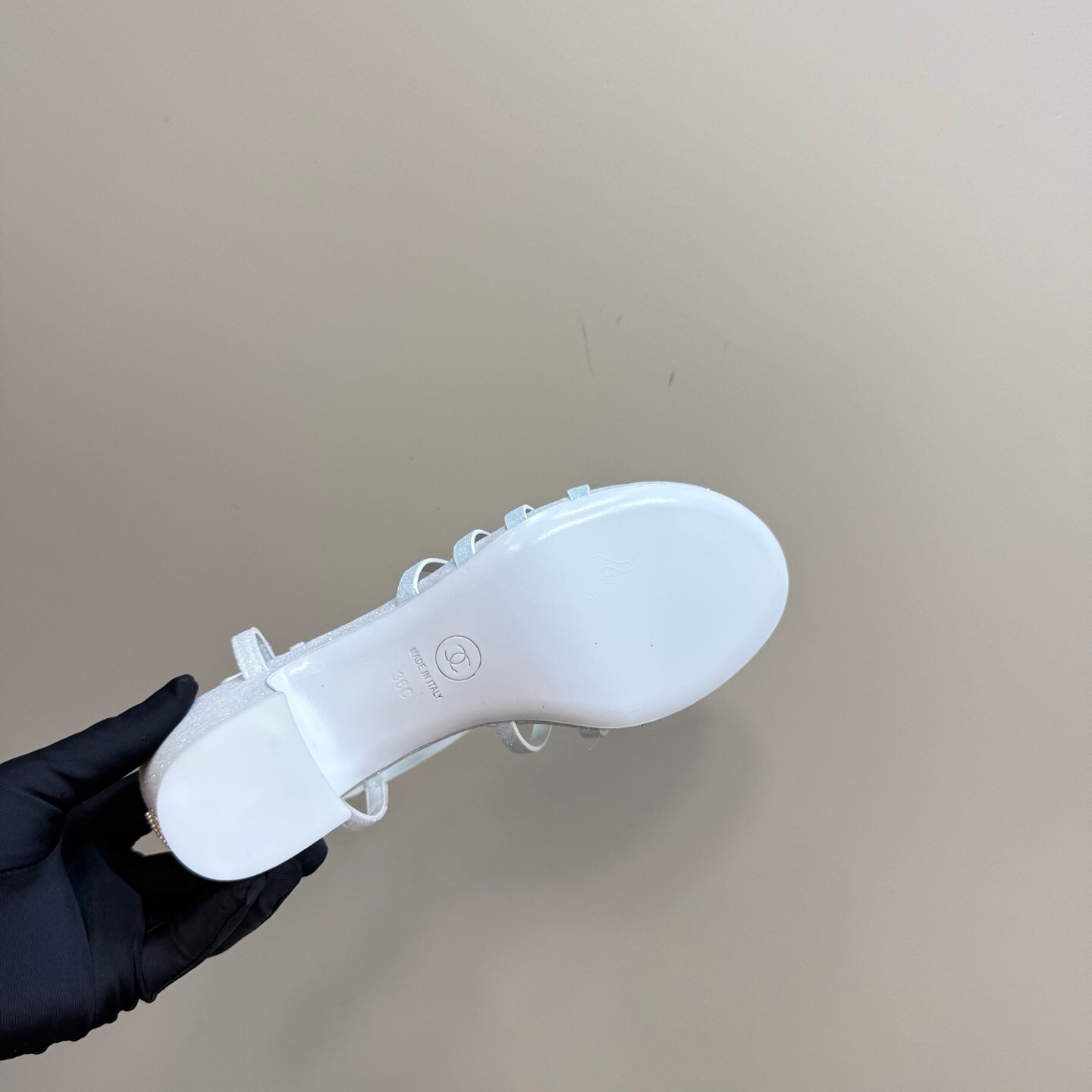 2025 Women Chanel White Suede Sandal KFY00290