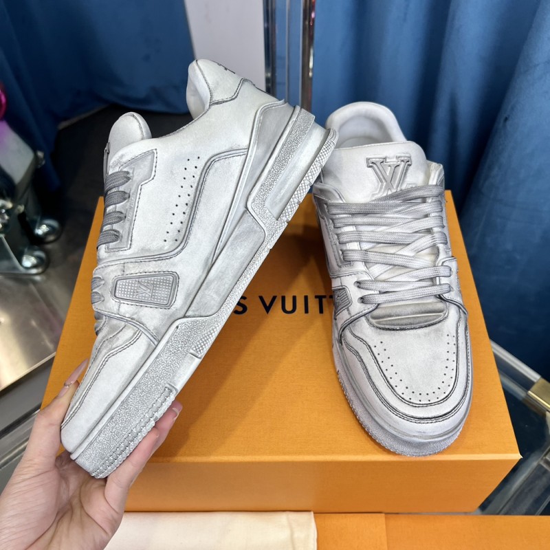 2025 Unisex Louis Vuitton Silver Leather LV Trainer