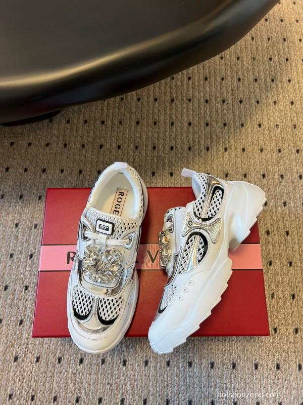 2025 Women Roger Vivier White Black Leather Synthetic Fabric Sneakers KFY00380