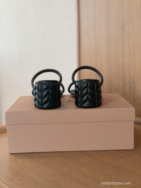 2025 Women Gianvito Rossi Black Leather Heeled Sandals