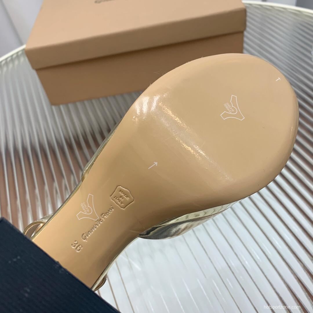 2025 Women Gianvito Rossi Gold Patent Leather Platform Sandals