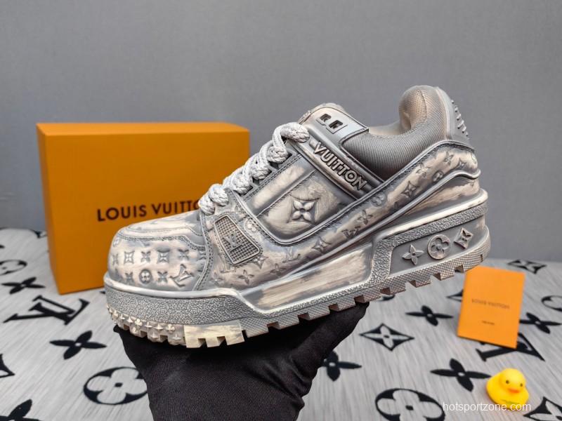 2025 Unisex Louis Vuitton Silver Leather Plimsolls Top Version KFY00510