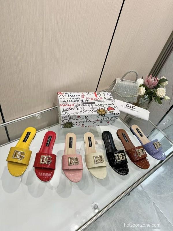 2025 Women Dolce & Gabbana Yellow Leather Slippers LY00190