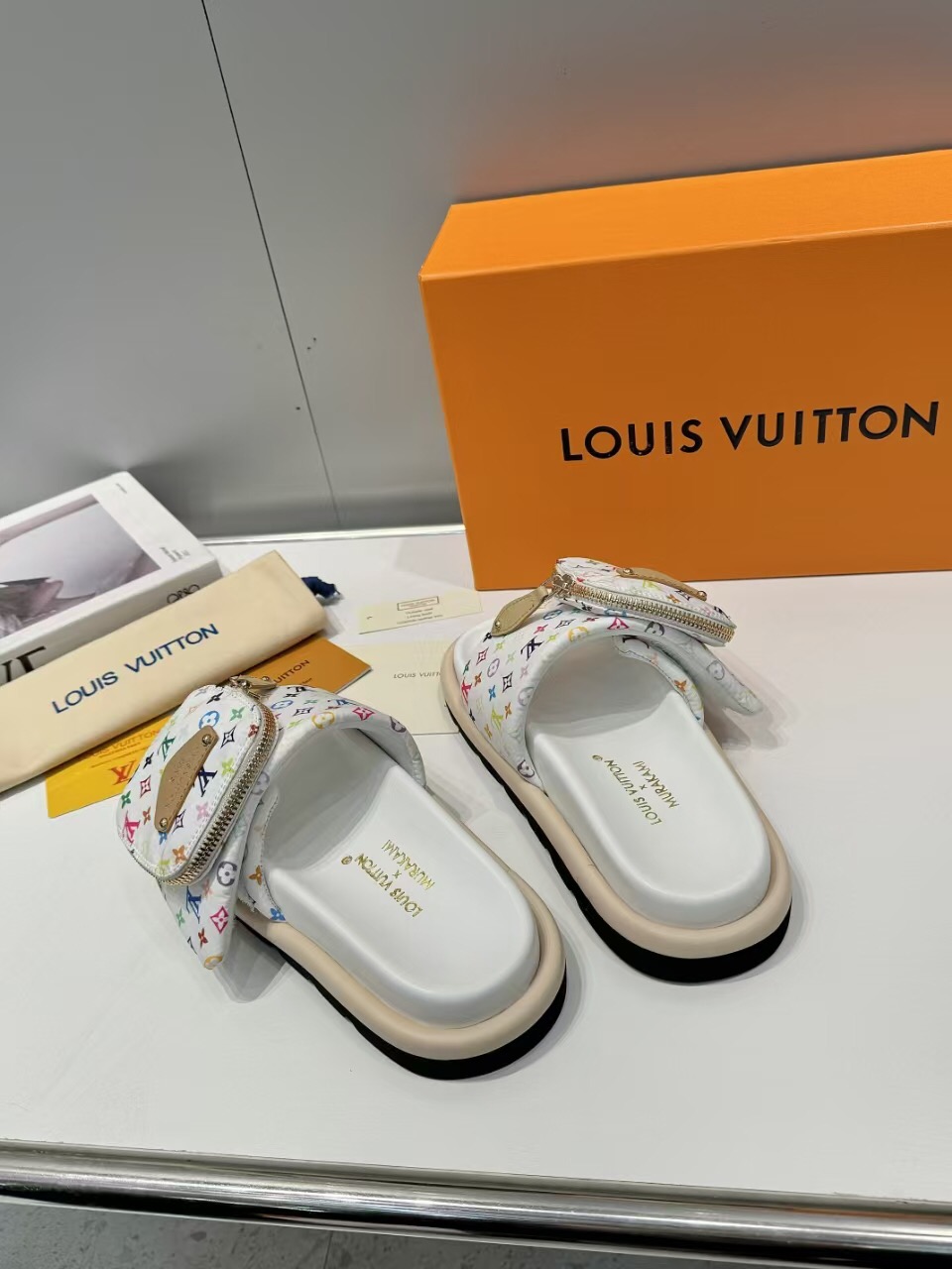 2025 Slippers Louis Vuitton White Multicolor Canvas Slippers