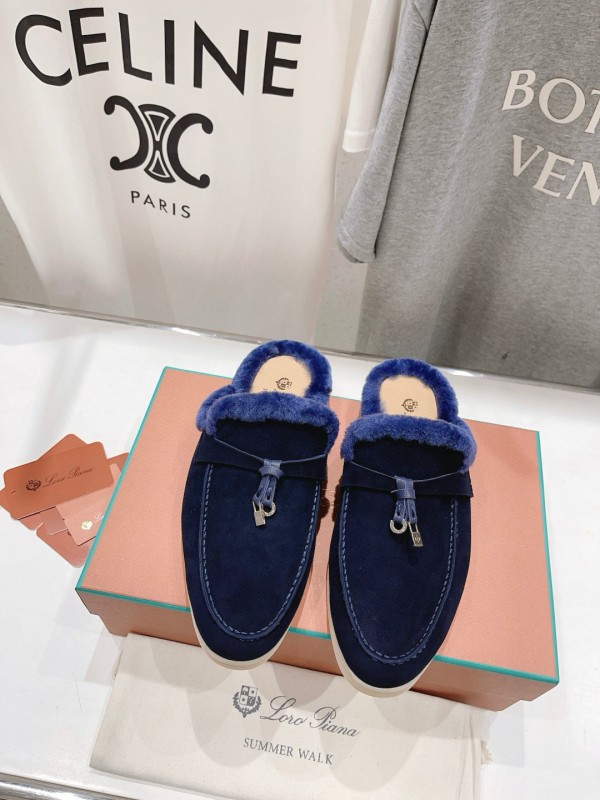 2024 Slippers LP Navy Shearling Loafers MJ00300