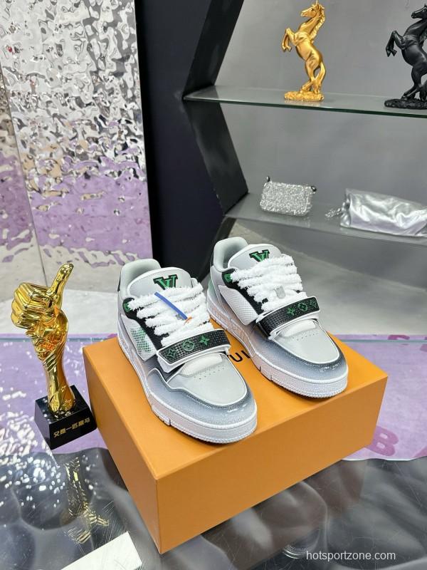 2024 Unisex Louis Vuitton Green White Leather Fabric Plimsolls Waxed Distressed Washed MJ00500